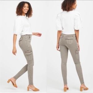 NEW Spanx high waist skinny cargo pants in beige